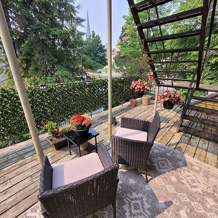 Ruby Manor Bed & Breakfast Gananoque Εξωτερικό φωτογραφία